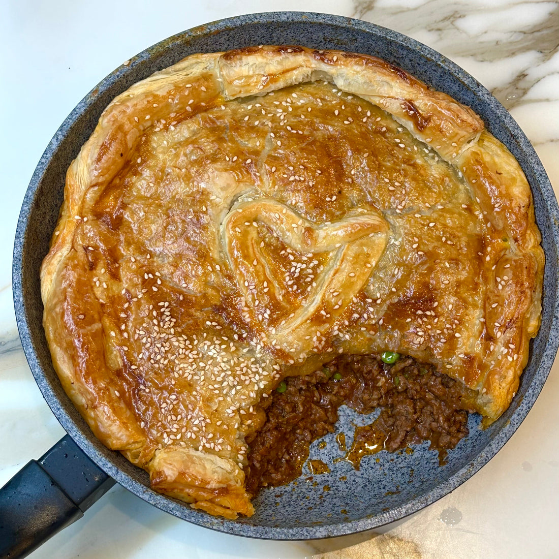 One Pan Beef Pie 