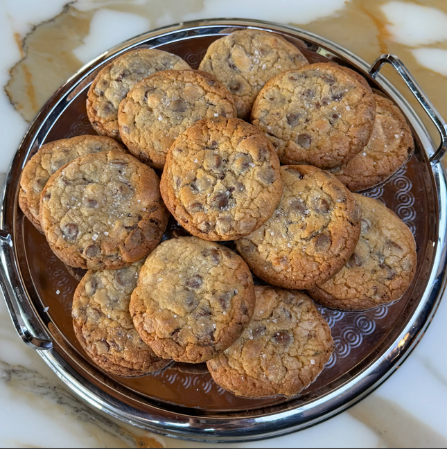 BEST EVER chocolate chip cookies