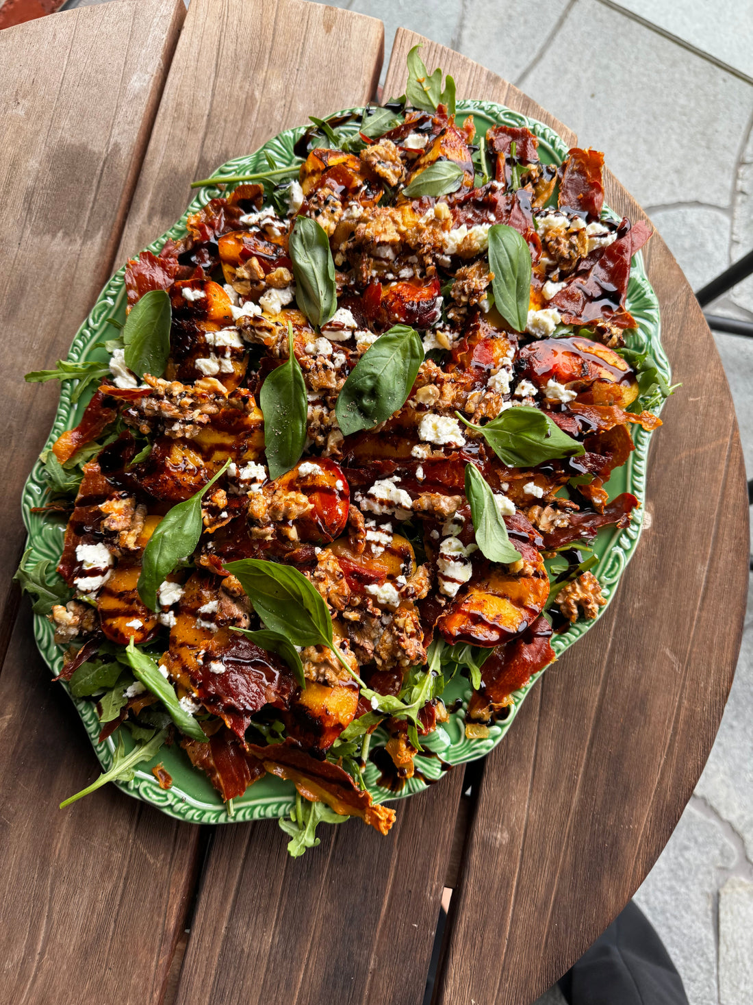 Grilled Peach & Prosciutto Salad